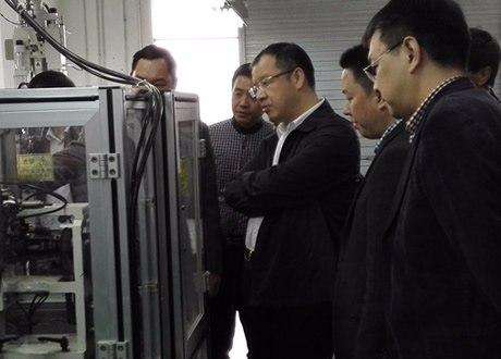 杨齐总裁到GA黄金甲深圳分公司调研